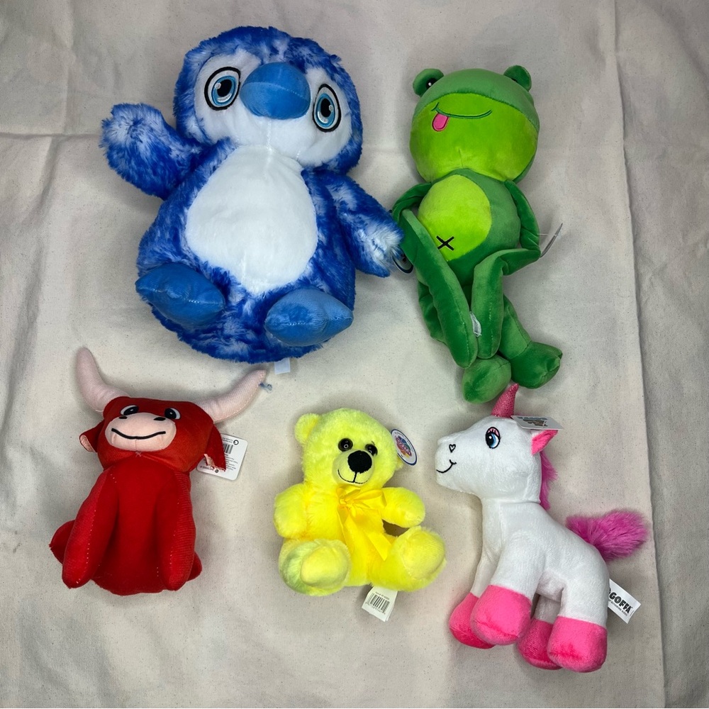 New Stuffed Animals Plushies 5X Penguin Frog Bull Bear Unicorn